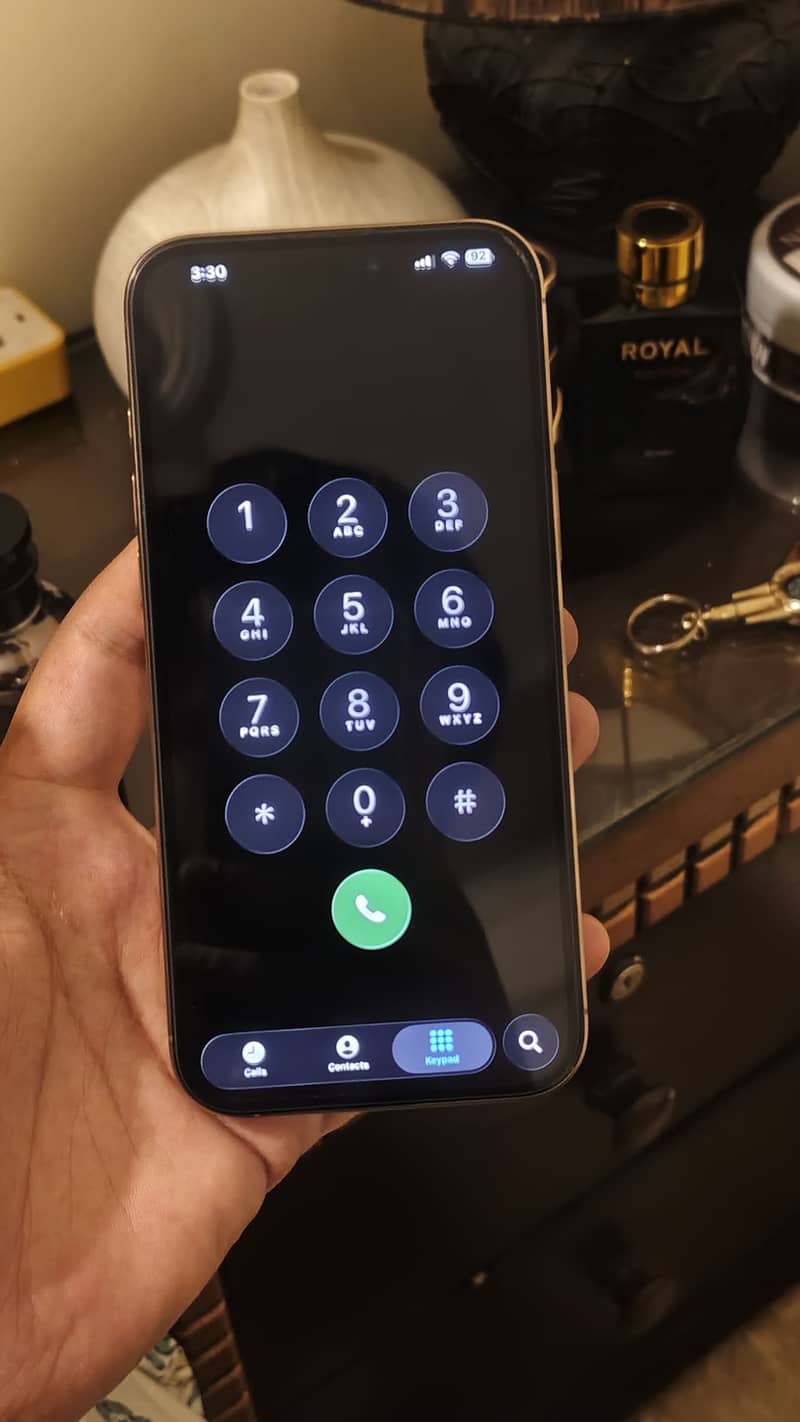 iphone 16 pro max 3