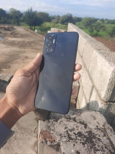 Infinix Hot 12