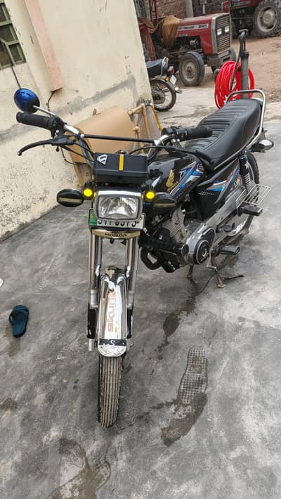 CG 125