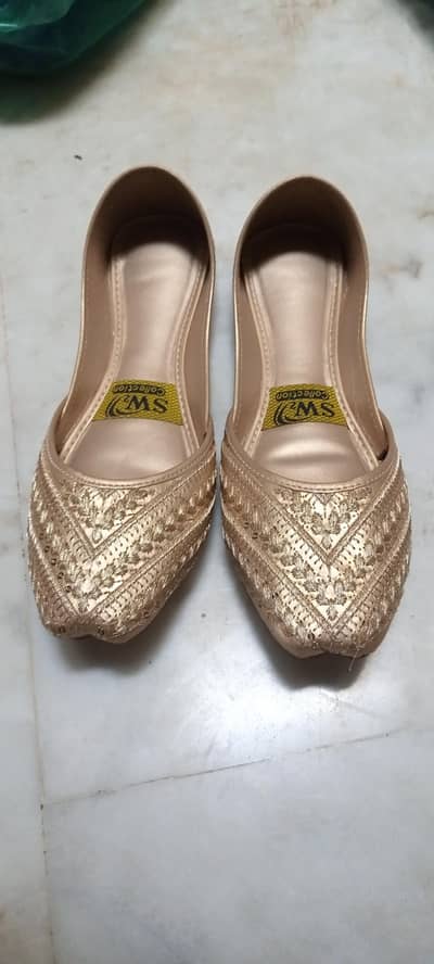 Ladies Fancy Khussa – Size 9 – Worn Only Once – Excellent Condition