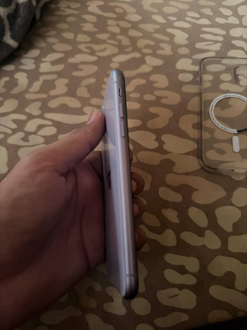 iphone 11 3