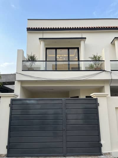 3 Marla house