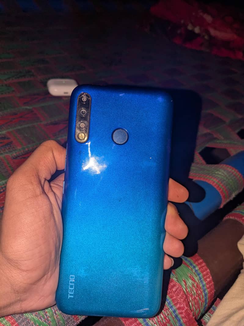 Tecno Spark 4 1