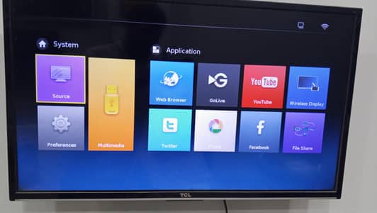TCL 32 inch 4k QLED