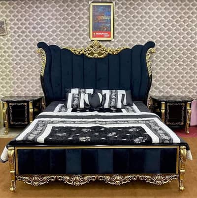 Exclusive King Size Sheesham Bed with Matching Side Tables/Strong & St