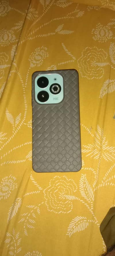 Infinix Smart 8 Pro