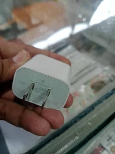 I phone 13 pro charger