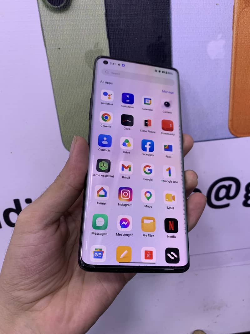 Oneplus 8 pro 1