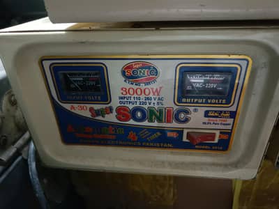 stabilizer 3000w ok condition