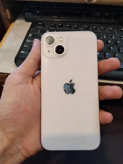 Apple iPhone 13