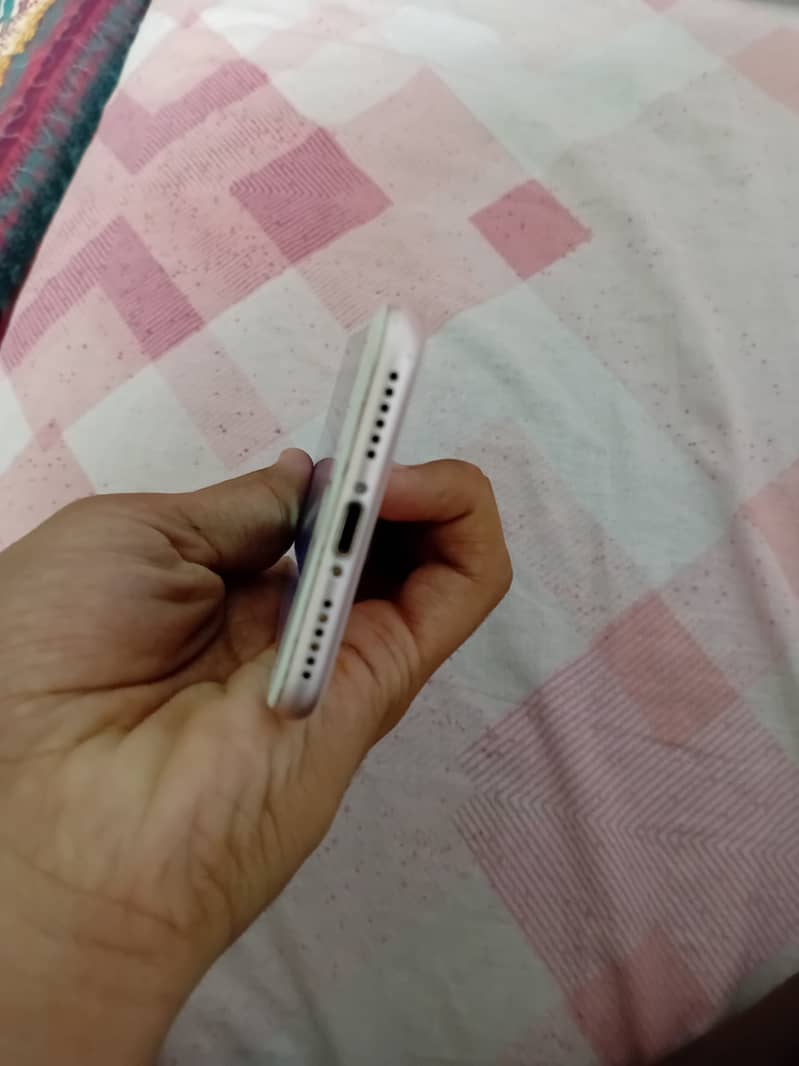 Apple iPhone 8 pta approved 4