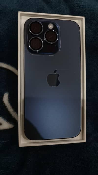 Apple iPhone 15 Pro wp 03404102242