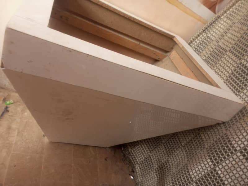 cabinet 0