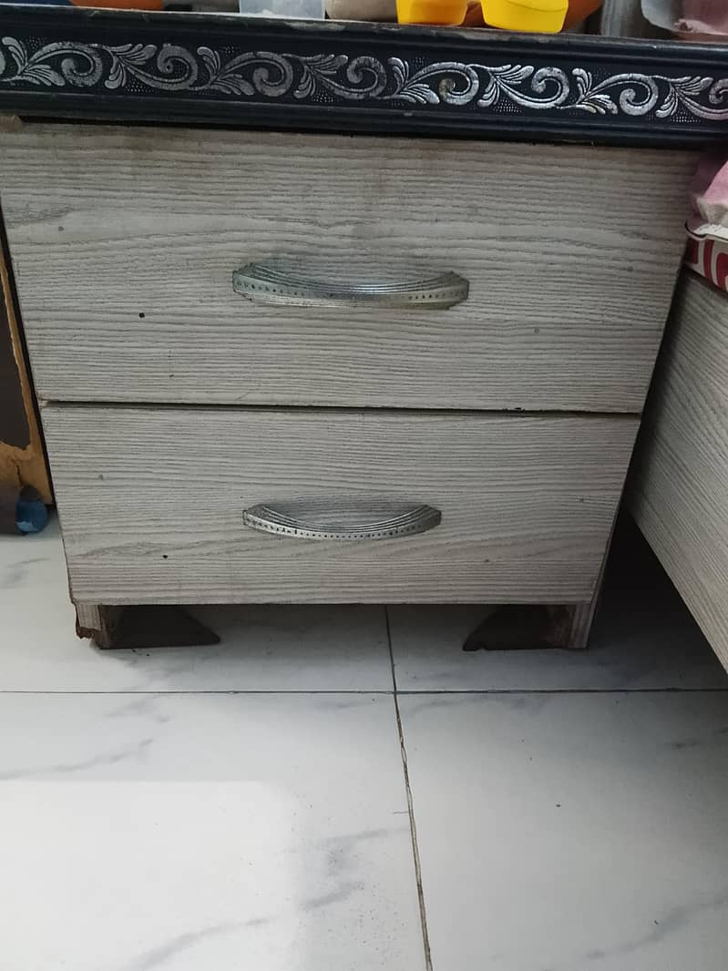 4 PC set 3