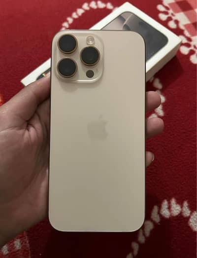 Apple iPhone 16 Pro Max
