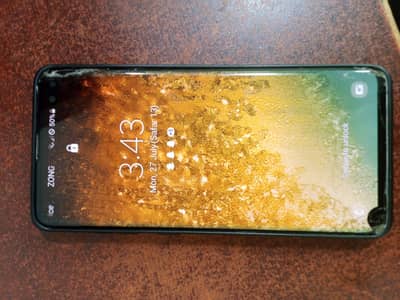 Samsung s10 plus  8 ram 128 m dul Sim pech uprof