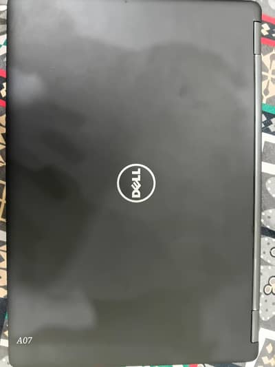 Dell latitude 5480[ I5 7th] 180gb ssd 8gb ram