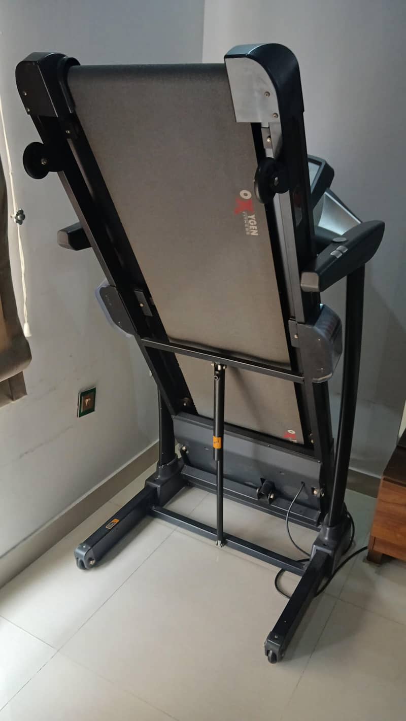 used treadmill 5