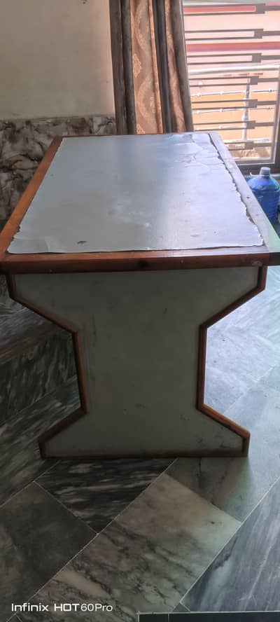 Used Office Table Size 52*30