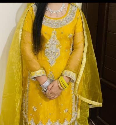 mendi dress
