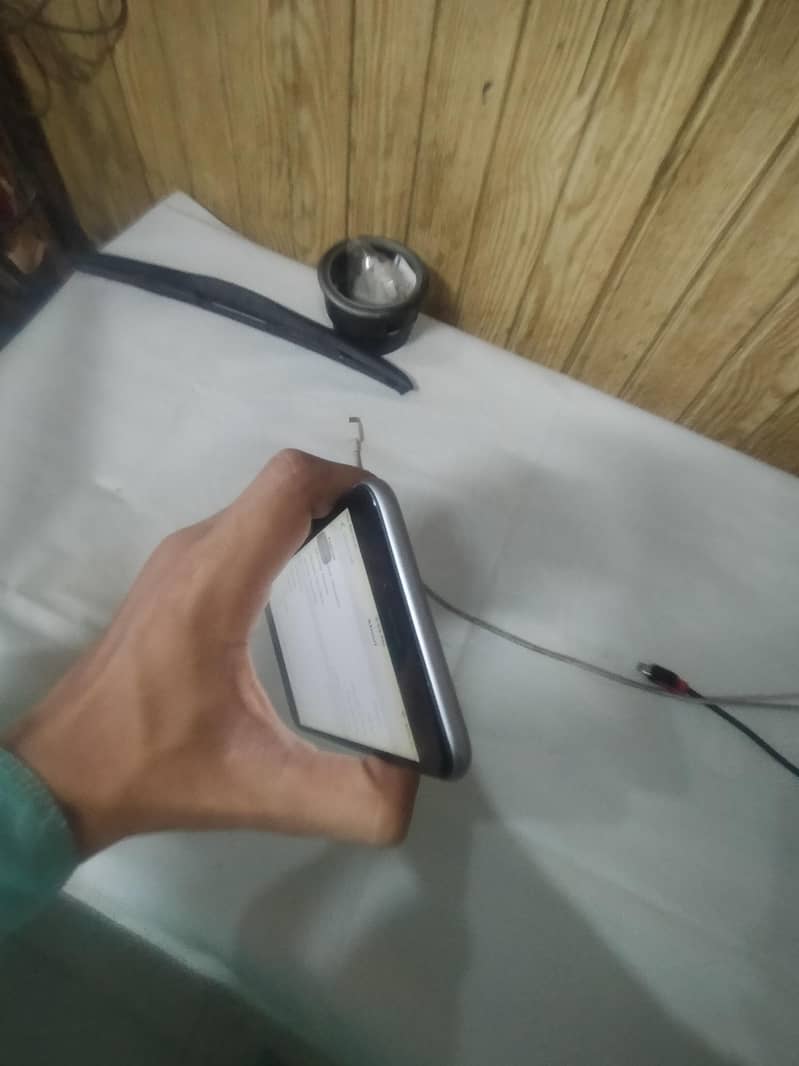 Apple iPhone 6 Plus 3