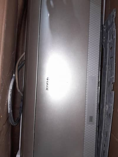 Gree 1.5 ton dc inverter ac for sale