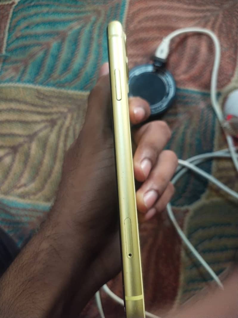 iPhone 11 1