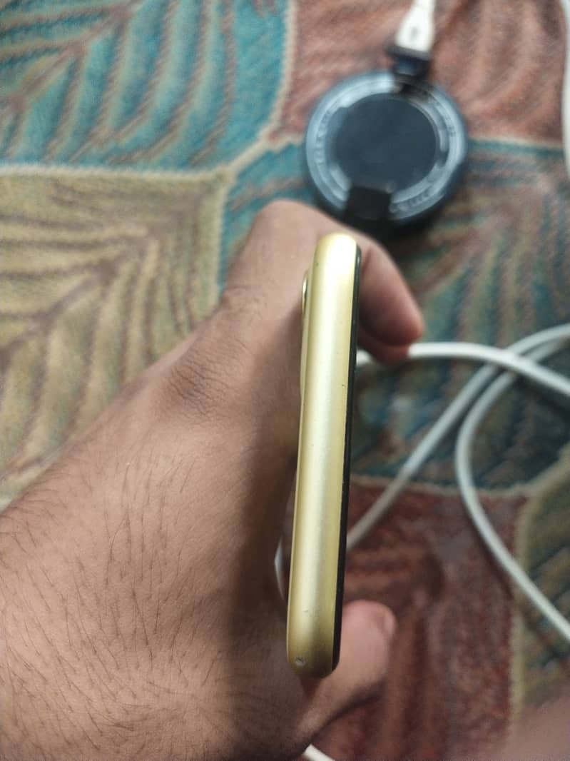 iPhone 11 2