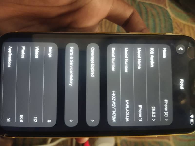 iPhone 11 6