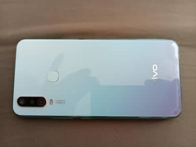 VIVO Y17 ONLY 4 MONTH USED