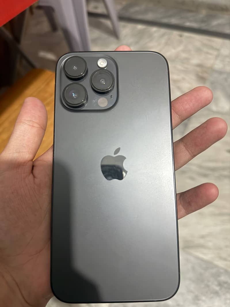 Apple iPhone 14 Pro Max 3