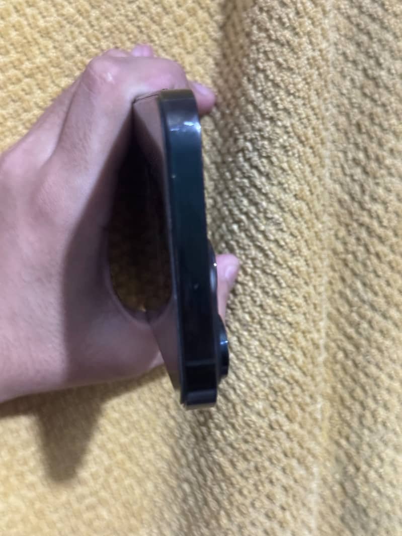 Apple iPhone 14 Pro Max 4