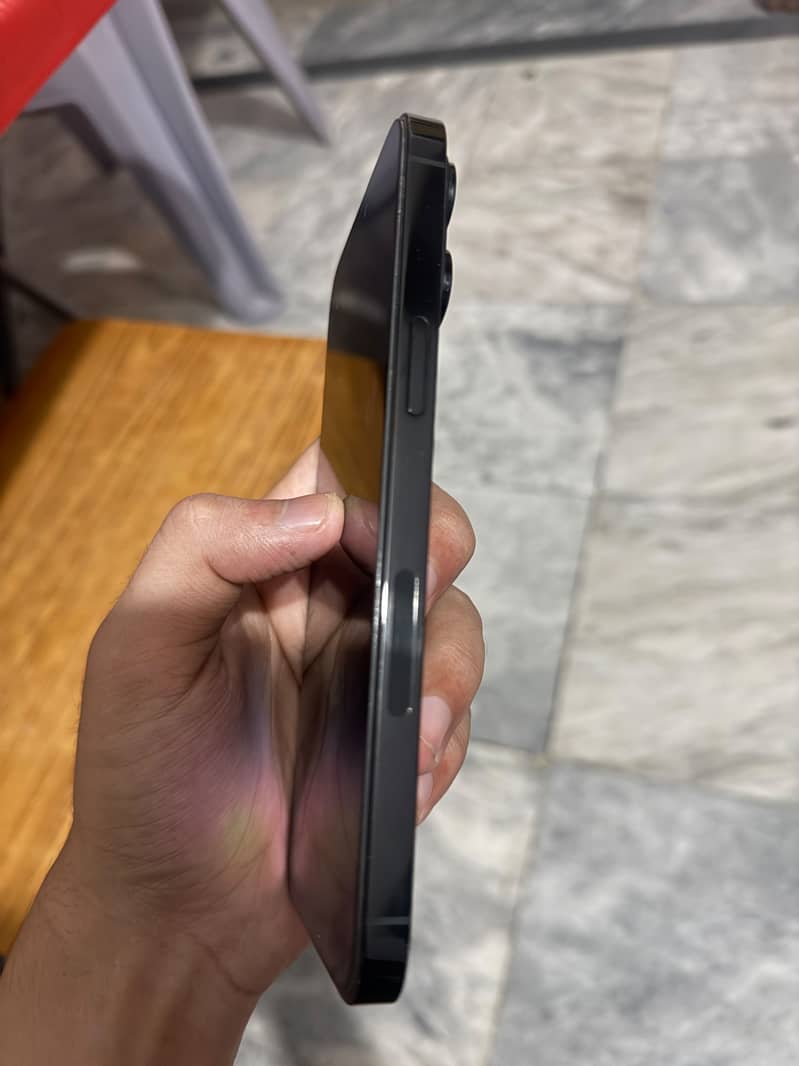 Apple iPhone 14 Pro Max 5
