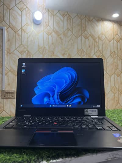  Lenovo ThinkPad 13  Core i5 7th Generation