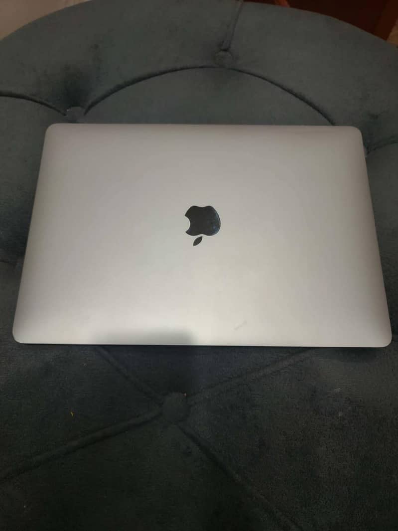 MacBook Pro 2019 0