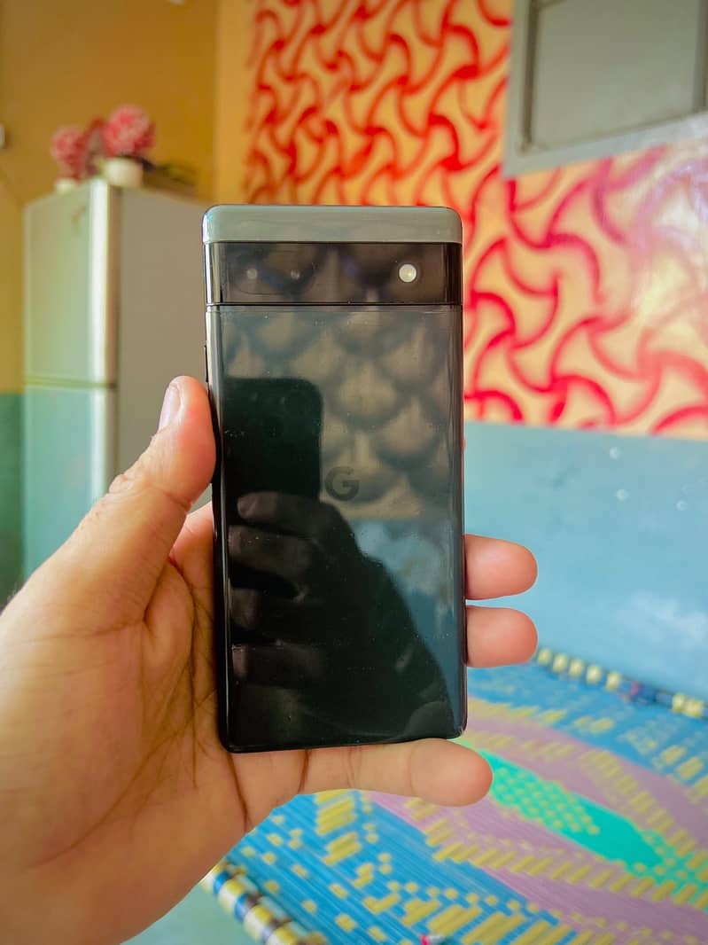 Google Pixel 6a 1