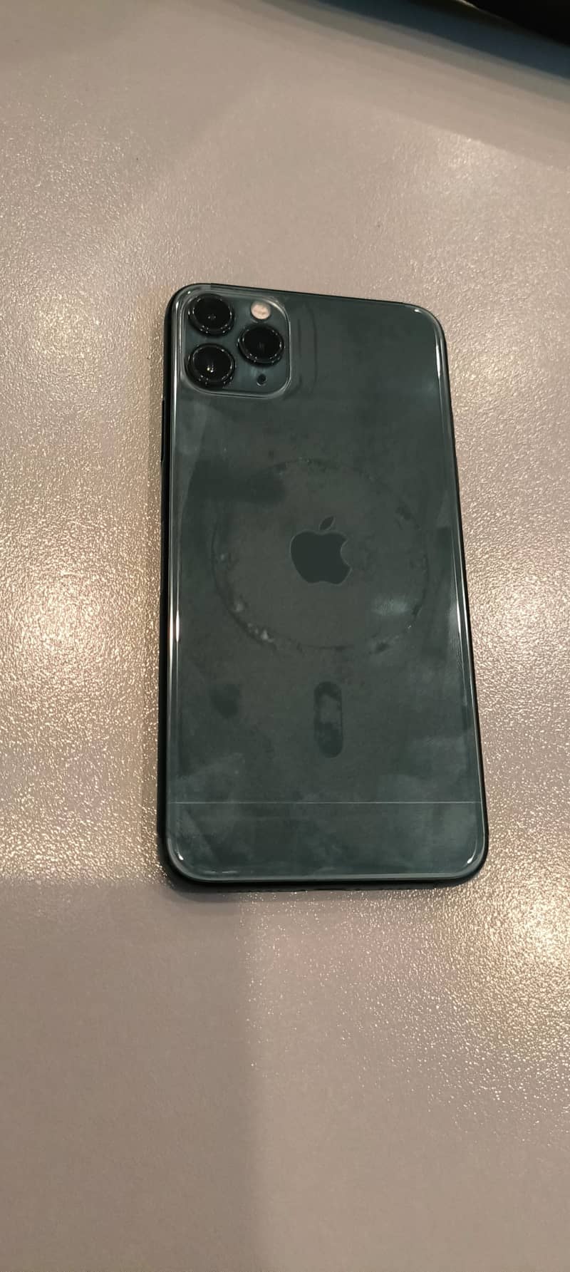 IPhone 11 Pro Max 4