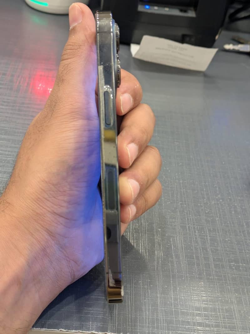 iphone 13pro 3