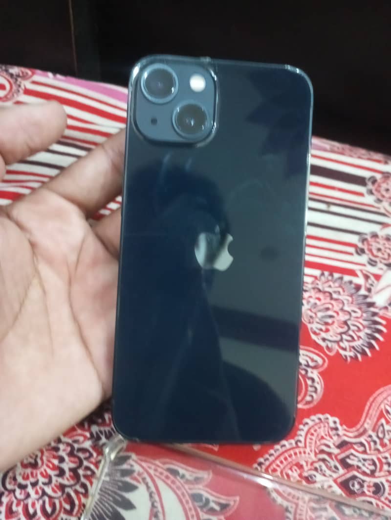 Apple iPhone 13 2