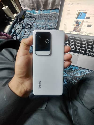 Realme GT 6