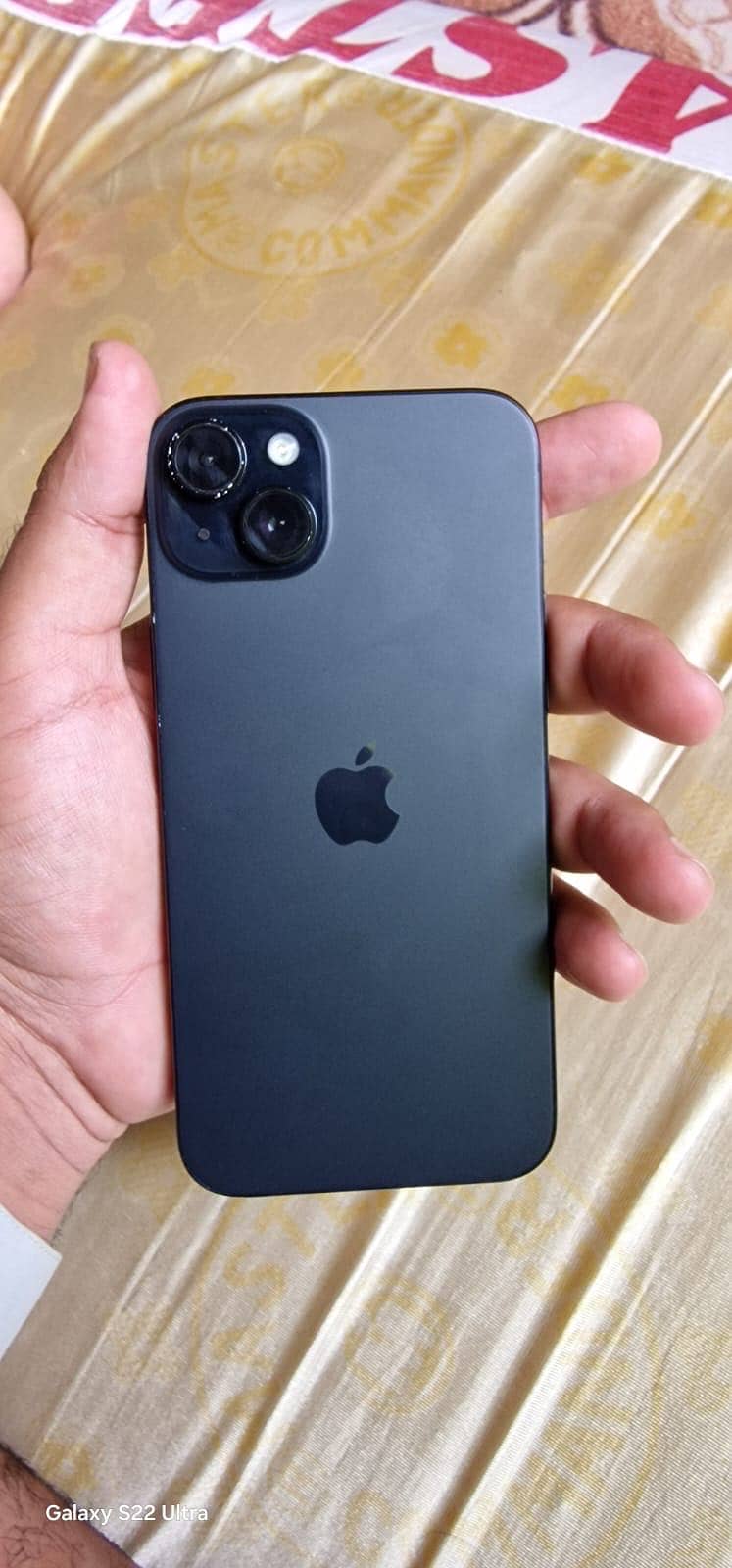 Apple iPhone 15 plus 2
