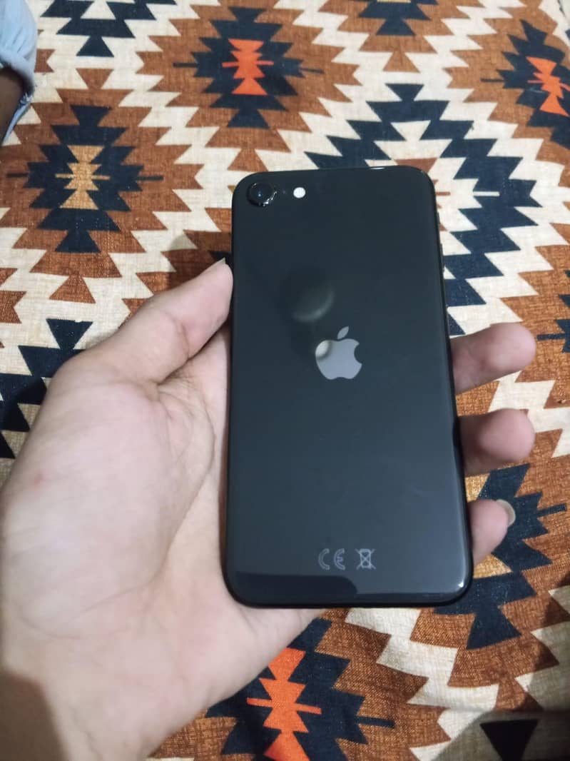 Apple iPhone SE 3