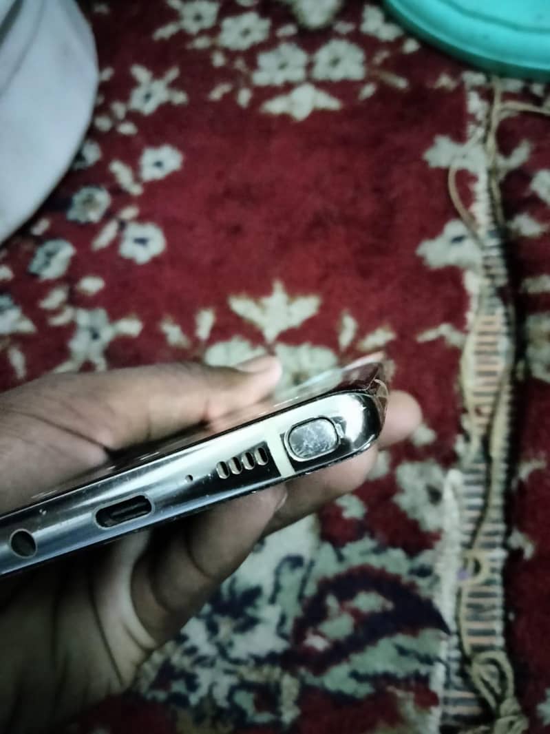 Samsung Mobile Note 8 2