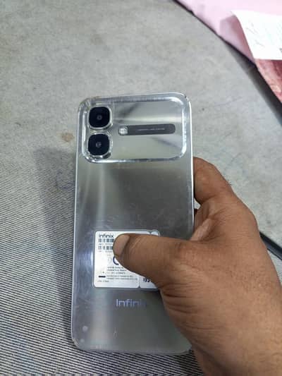 Infinix smart. 20. /4+4/128. wattsapp. 03072373247
