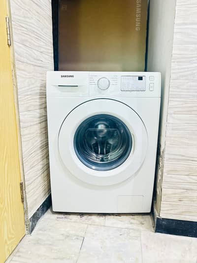 Washing machine for sale in very good condition