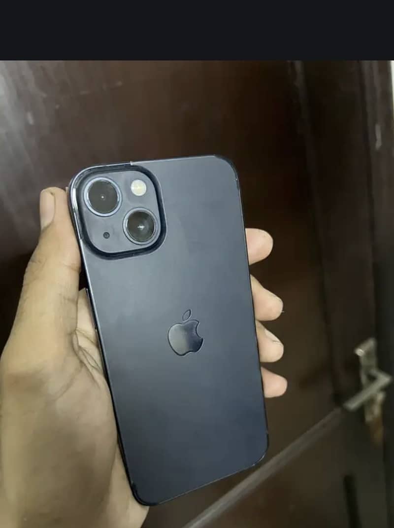 Apple iPhone 13 7
