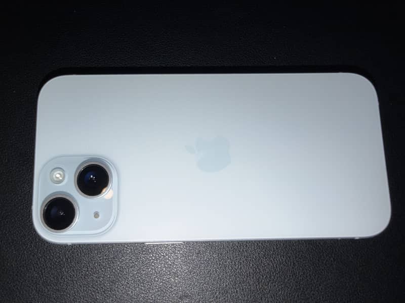 Apple iPhone 15 5
