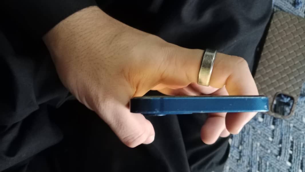 Apple iPhone 12 5