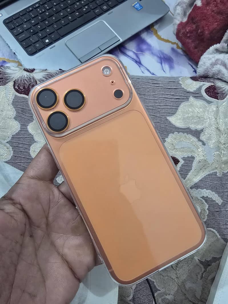 Apple iPhone 17 Pro Max 5