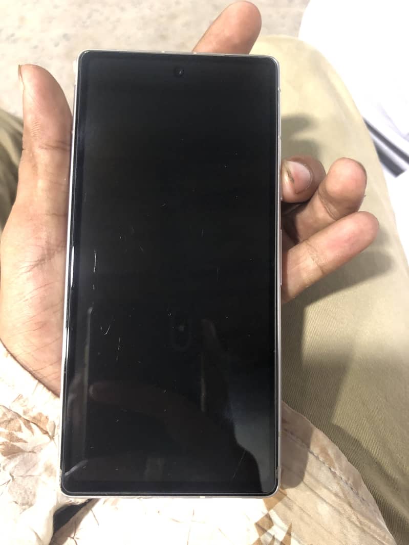 Google Pixel 7 3